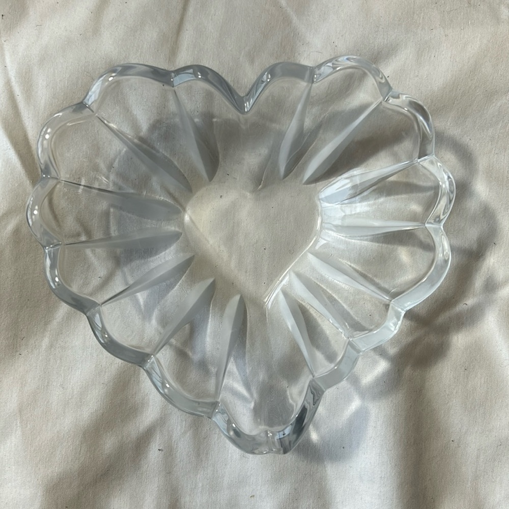 Heart Shaped Frosted Fluted Crystal Candy Dish